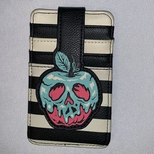 Disney Loungefly Cardholder Snow White Apple
